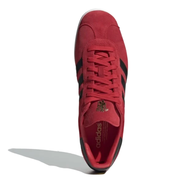 ⁦Adidas Gazelle x Manchester United Red Black White⁩ – תמונה ⁦3⁩