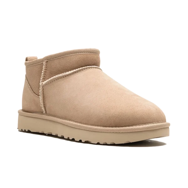 ⁦UGG Classic Ultra Mini Sand⁩ – תמונה ⁦2⁩