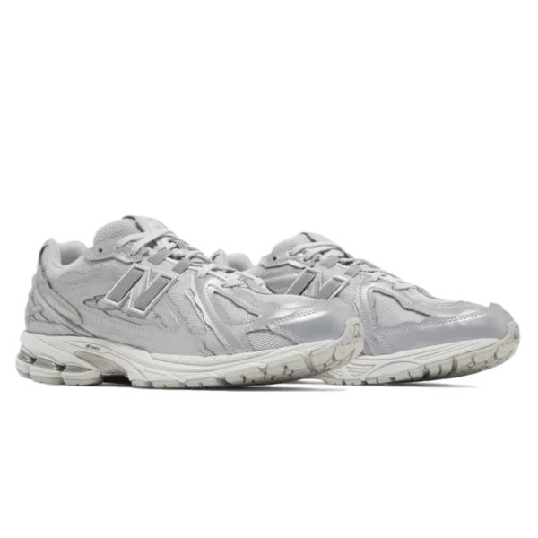 ⁦New Balance 1906D Protection Pack Silver Metallic⁩ – תמונה ⁦2⁩