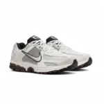⁦Nike Zoom Vomero 5 Phantom Ore Baroque Brown Black⁩ – תמונה ⁦2⁩