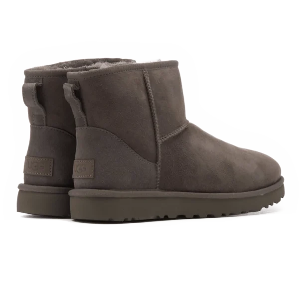 ⁦UGG Classic Mini II Grey⁩ – תמונה ⁦3⁩