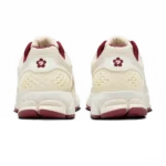 ⁦Nike Zoom Vomero 5 Sail Pale Ivory Team Red⁩ – תמונה ⁦3⁩