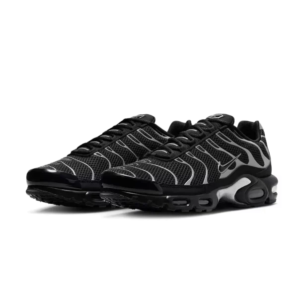 ⁦Nike Air Max Plus Premium Black Reflective Silver⁩ – תמונה ⁦2⁩