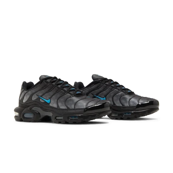 ⁦Nike Air Max Plus Black Hex⁩ – תמונה ⁦2⁩