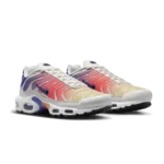 ⁦Nike Air Max Plus Gradient⁩ – תמונה ⁦2⁩