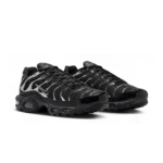 ⁦Nike Air Max Plus Black Metallic Silver⁩ – תמונה ⁦2⁩