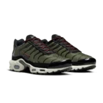 ⁦Nike Air Max Plus Cargo Khaki Phantom Black⁩ – תמונה ⁦2⁩