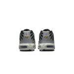 ⁦Nike Air Max Plus Toggle Black Silver⁩ – תמונה ⁦3⁩