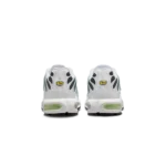 ⁦Nike Air Max Plus Dusty Cactus Bearly Bolt⁩ – תמונה ⁦3⁩