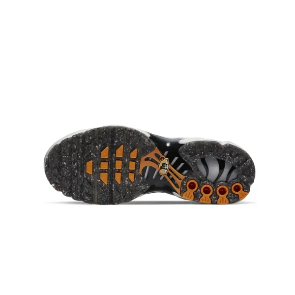 ⁦Nike Air Max Plus GS Crater⁩ – תמונה ⁦4⁩
