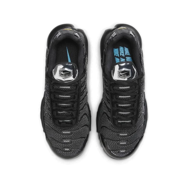 ⁦Nike Air Max Plus Black Suede Silver⁩ – תמונה ⁦4⁩