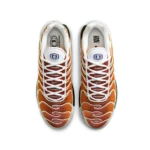 ⁦Nike Air Max Plus One Block Down Chutney⁩ – תמונה ⁦4⁩