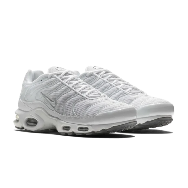 ⁦Nike Air Max Plus White⁩ – תמונה ⁦2⁩