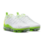 ⁦Nike Air VaporMax Plus Tennis Ball⁩ – תמונה ⁦2⁩