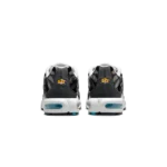 ⁦Air Max Plus Iridescent⁩ – תמונה ⁦3⁩