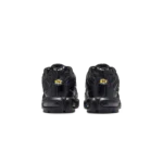 ⁦Nike Air Max Plus Triple Black⁩ – תמונה ⁦3⁩