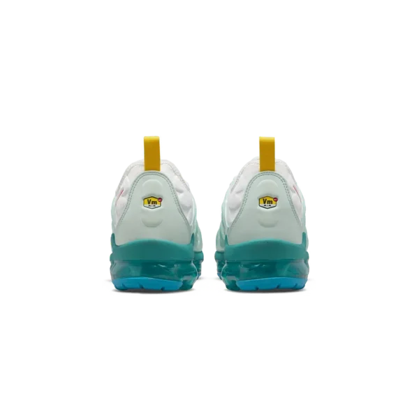 ⁦Nike Air VaporMax Plus Since 1972⁩ – תמונה ⁦3⁩