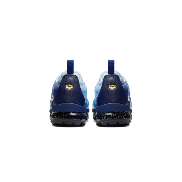 ⁦Nike Air VaporMax Plus Blizzard⁩ – תמונה ⁦3⁩
