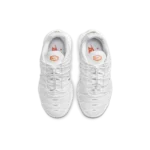 ⁦Nike Air Max Plus Utility White Safety Orange⁩ – תמונה ⁦4⁩