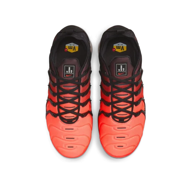 ⁦Nike Air VaporMax Plus Darth Maul⁩ – תמונה ⁦4⁩
