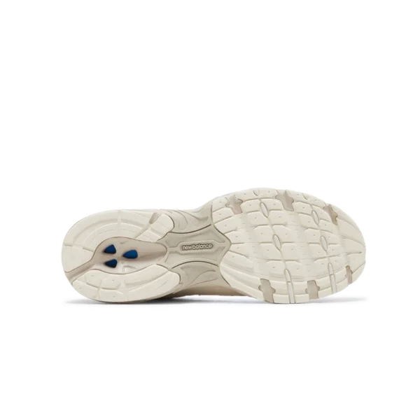 ⁦New Balance 530 Moonbeam Sea Salt⁩ – תמונה ⁦4⁩