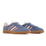 ⁦Adidas Gazelle Ink & Wonder Clay Sand Strata⁩ – תמונה ⁦2⁩