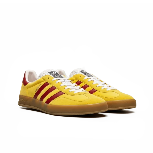 ⁦Adidas Gazelle x Gucci Yellow Velvet⁩ – תמונה ⁦2⁩