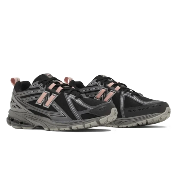 ⁦New Balance 1906 Black Pink Moon⁩ – תמונה ⁦2⁩
