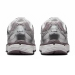 ⁦Nike P-6000 Platinum Violet Grey Summit White⁩ – תמונה ⁦3⁩