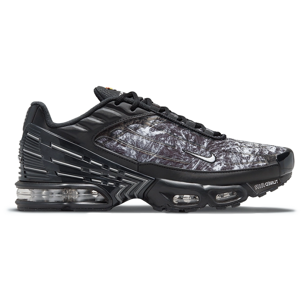 1 Nike Air Max Plus 3 Black Graphic – תמונה 1
