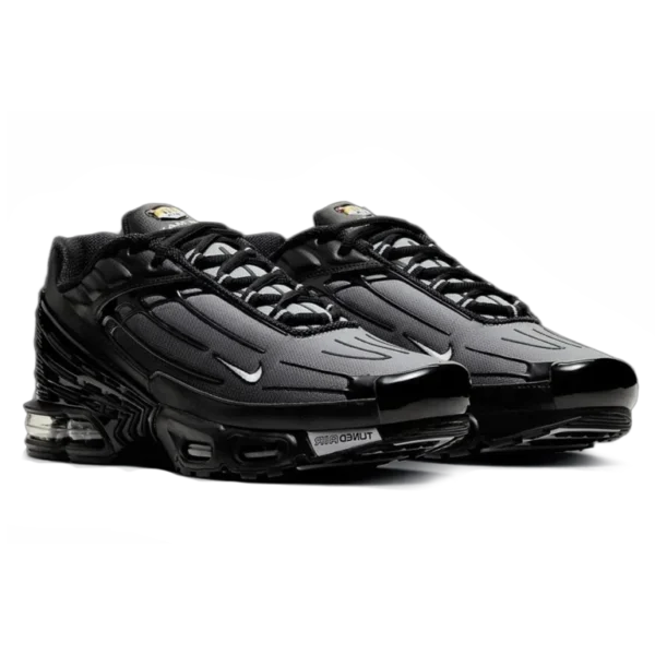 ⁦Nike Air Max Plus 3 Black Wolf Grey⁩ – תמונה ⁦2⁩