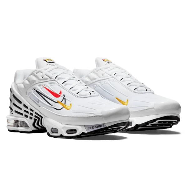 ⁦Nike Air Max Plus 3 "Multi-Swoosh" White Black Neutral Grey⁩ – תמונה ⁦2⁩
