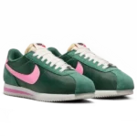 ⁦Nike Cortez Fir Sail Team OrangePinksicle⁩ – תמונה ⁦2⁩