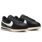 ⁦Nike Cortez Black Sail⁩ – תמונה ⁦2⁩