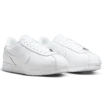 ⁦Nike Cortez Triple White⁩ – תמונה ⁦2⁩