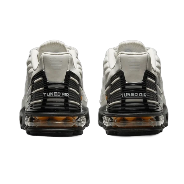 ⁦Nike Air Max Plus 3 Light Bone University Gold⁩ – תמונה ⁦3⁩