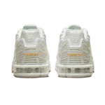 ⁦Nike Air Max Plus 3 White Rattan Solar Flare Light Bone⁩ – תמונה ⁦3⁩