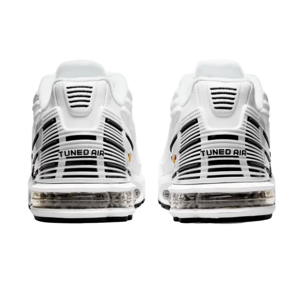 ⁦Nike Air Max Plus 3 "Multi-Swoosh" White Black Neutral Grey⁩ – תמונה ⁦3⁩
