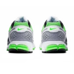 ⁦Nike Zoom Vomero 5 Electric Green Black Sail⁩ – תמונה ⁦3⁩