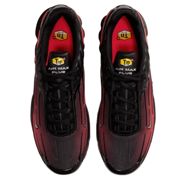 ⁦Nike Air Max Plus 3 Black Red⁩ – תמונה ⁦4⁩