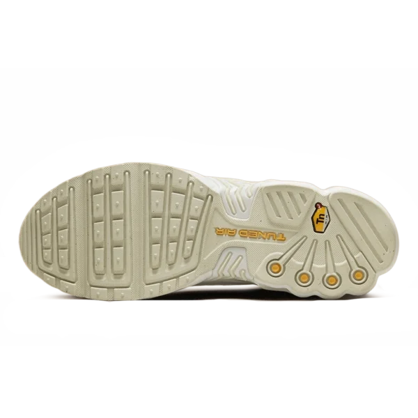 ⁦Nike Air Max Plus 3 White Rattan Solar Flare Light Bone⁩ – תמונה ⁦5⁩