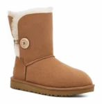 ⁦UGG Bailey Button II Chestnut⁩ – תמונה ⁦2⁩