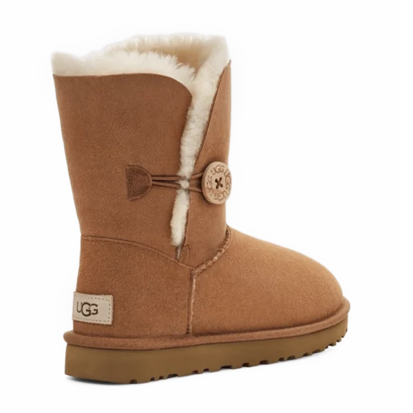 ⁦UGG Bailey Button II Chestnut⁩ – תמונה ⁦3⁩