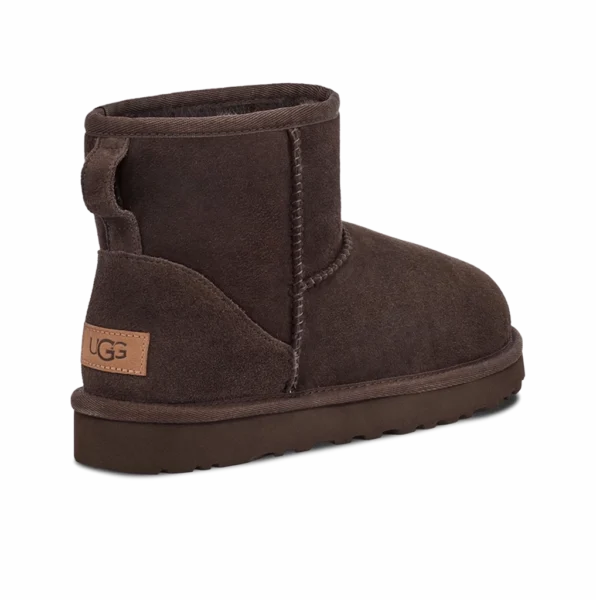 ⁦UGG Classic Mini II Brown⁩ – תמונה ⁦3⁩