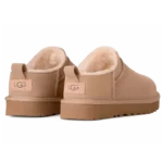 ⁦UGG Classic Micro Sand⁩ – תמונה ⁦3⁩