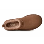 ⁦UGG Classic Micro Rocky Oak⁩ – תמונה ⁦4⁩