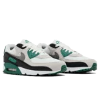 ⁦Air Max 90 Summit White Evergreen Aura⁩ – תמונה ⁦2⁩