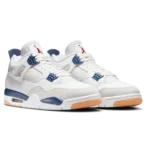 ⁦Air Jordan 4 x Nike SB Navy⁩ – תמונה ⁦2⁩