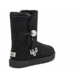 ⁦UGG Bailey Button UGG Charm Black⁩ – תמונה ⁦3⁩