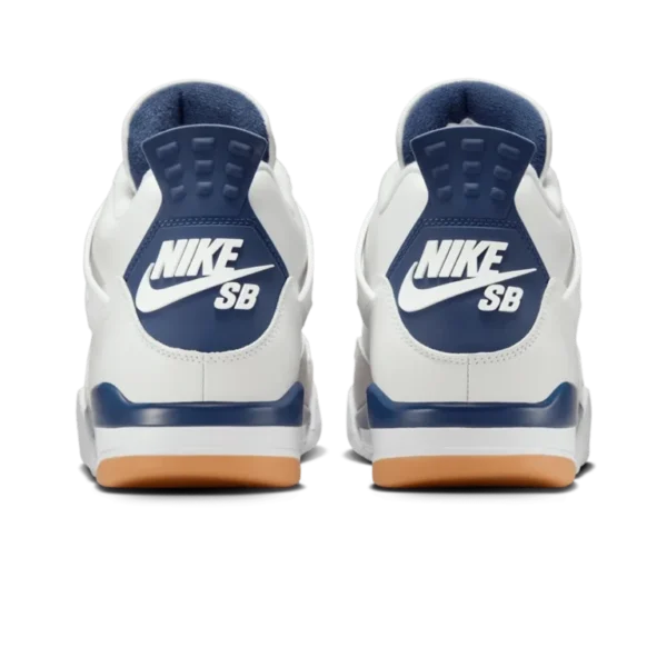 ⁦Air Jordan 4 x Nike SB Navy⁩ – תמונה ⁦3⁩